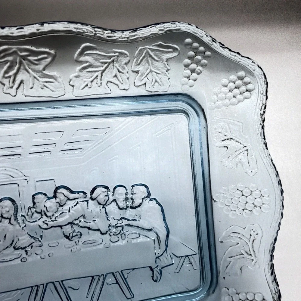 VTG Tiara Indiana Glass Light Blue Serving Tray Last Supper Relief Scalloped